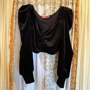 Ruby and Jenna Signature 8 Black Velvet Puff Sleeve Crop Top